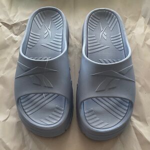 Reebok Blue Recovery Sandals Size 9, NWT